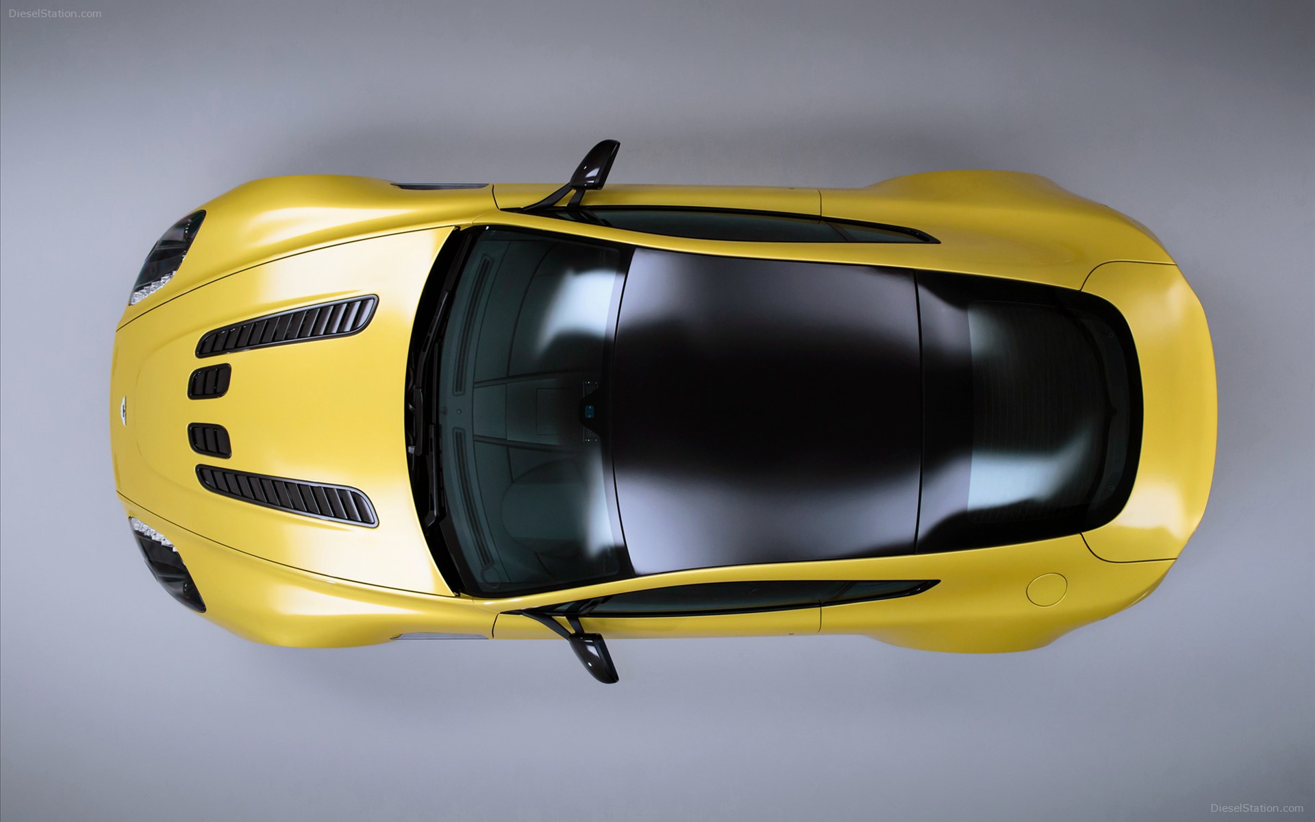 Aston Martin V12 Vantage S 2014